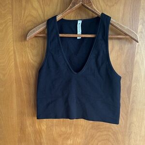 Athleta Black Ribbed V-Neck Crop Tank